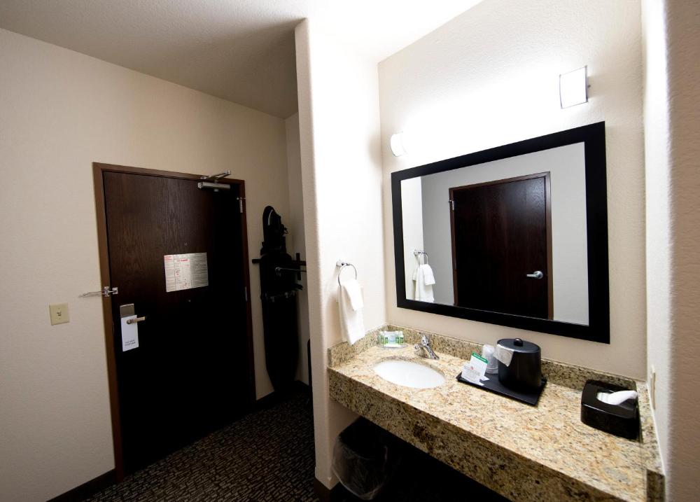 King Room - Disability Access interior
